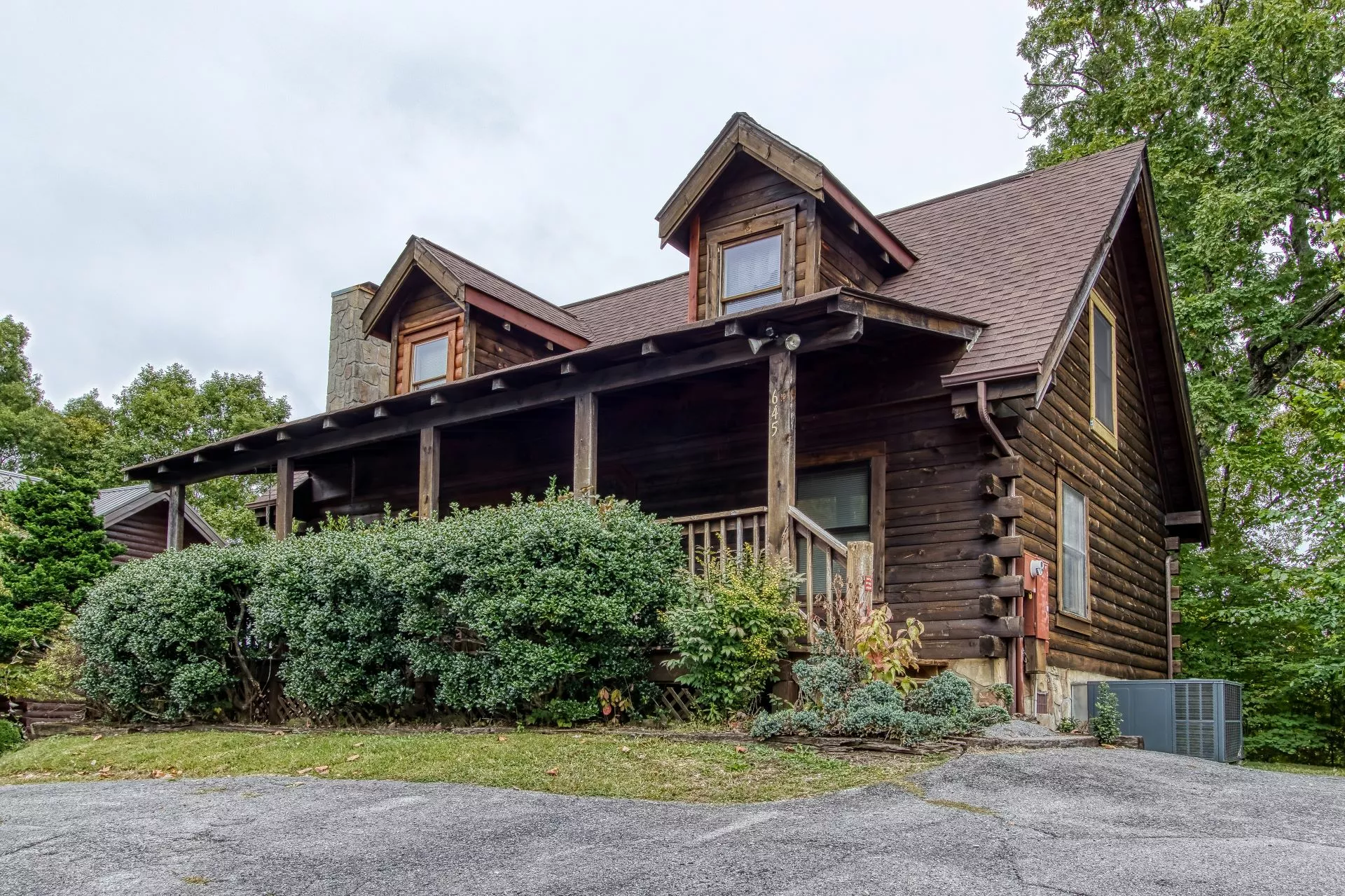 Pigeon Forge Cabins - ER2 - Heavenly View