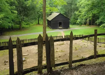 little greenbrier schoolhouse 