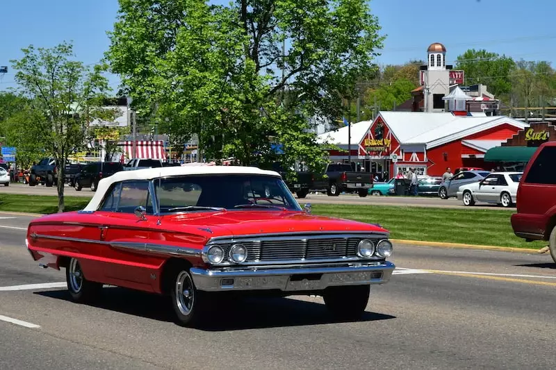 spring rod run in pigeon forge