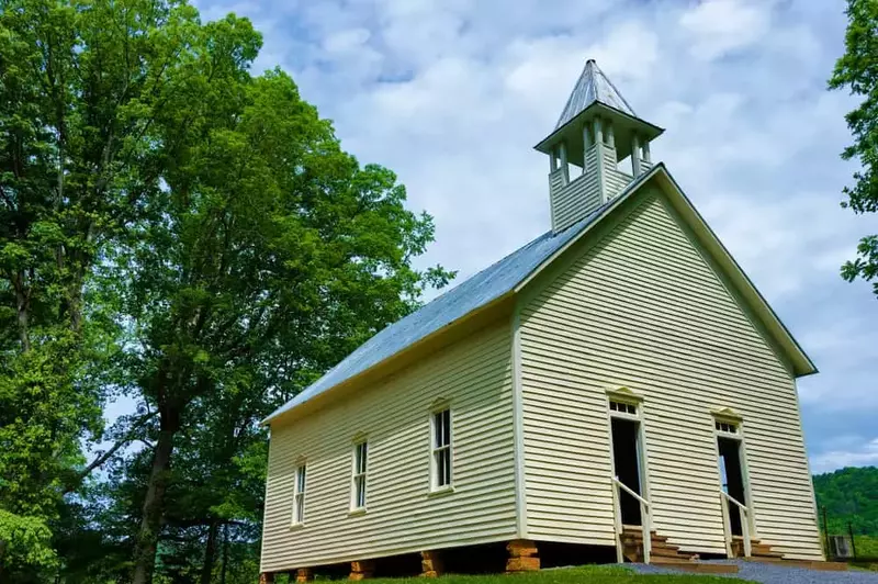 ,cades,Cove,Methodist,Church,Built,In,The,1820″s,Located,In