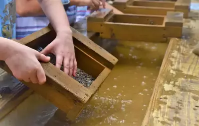 kids filtering rocks in a gem mine in pigeon forge