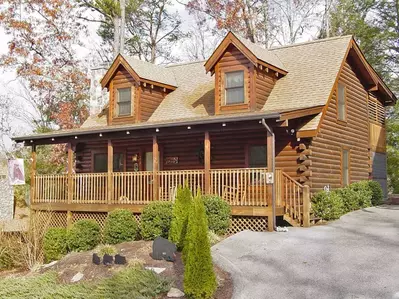 getaway cabin in pigeon forge