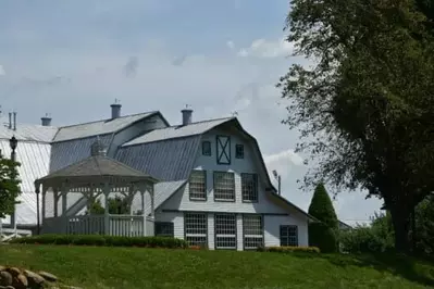 apple barn cider house in sevierville tn