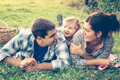 family enjoying a Pigeo Forge family vacaton