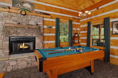 1 Bedroom Cabins in Pigeon Forge