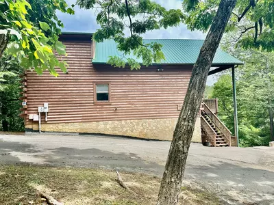 Bear Lake Lodge