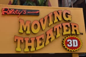 moving theater ride ripley's gatlinburg