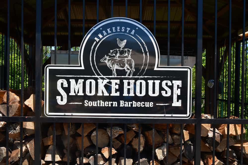 smokehouse Anakeesta restaurant
